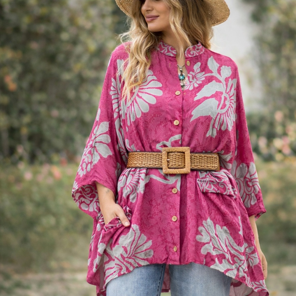 Kantha Bae Boho Fuchsia Floral Tunic Top • Free Size • Button Front • Pockets - Picture 2 of 10